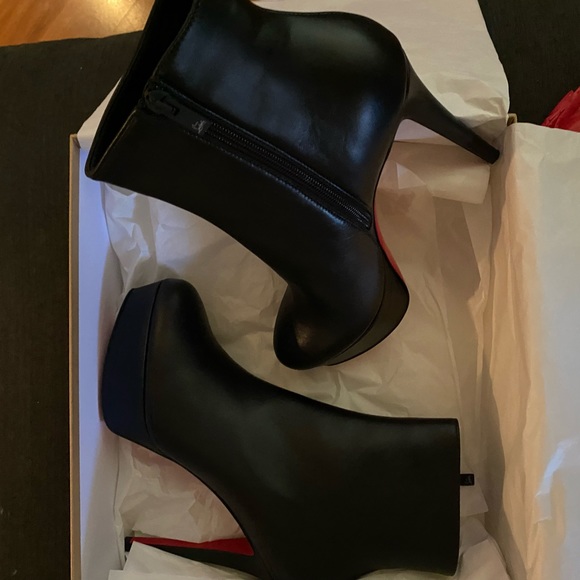 Louboutin Bianca Booties PRICE REDUCED!!! - Picture 3 of 10
